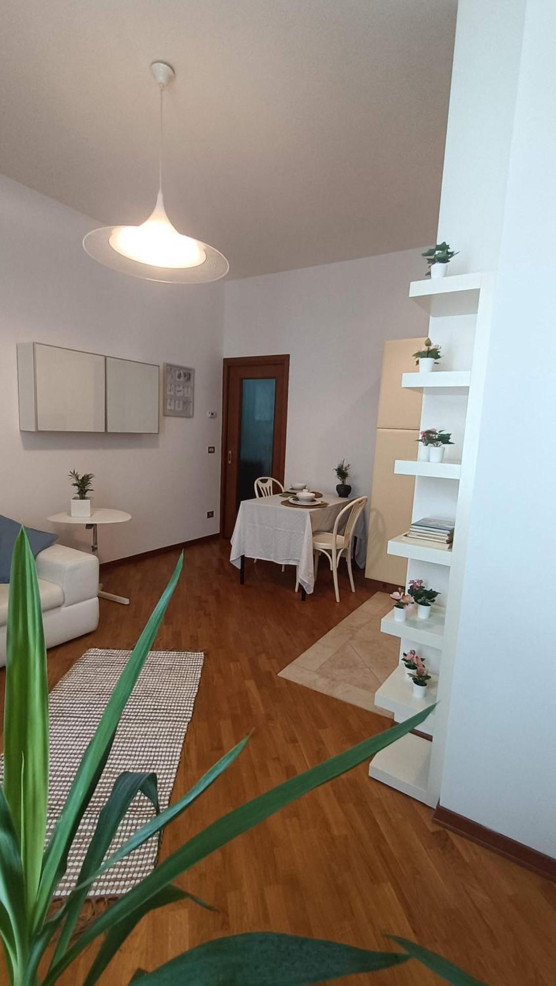 Loving My Rooms 2 - Delizioso Appartamento In Centro غوريزيا المظهر الخارجي الصورة